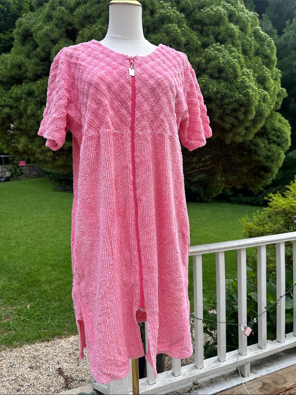 Vintage Stan Herman chenille robe in Pink